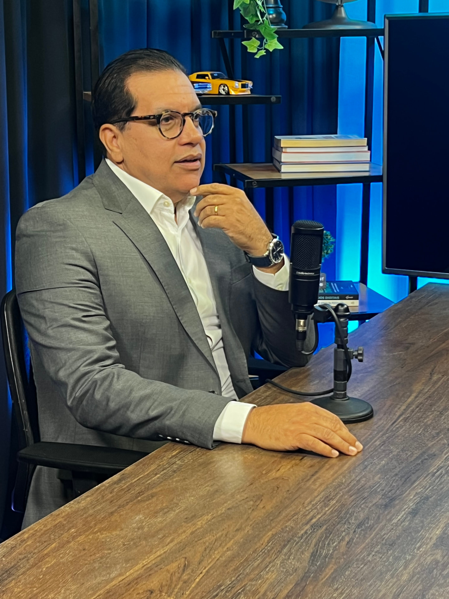 Professor Oswaldo Santos, fundador da P7 Negócios